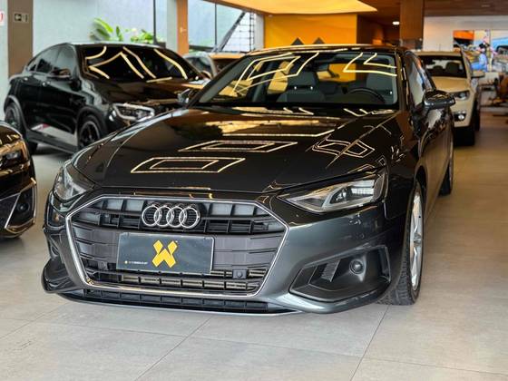 AUDI A4 2.0 TFSI GASOLINA PRESTIGE S TRONIC